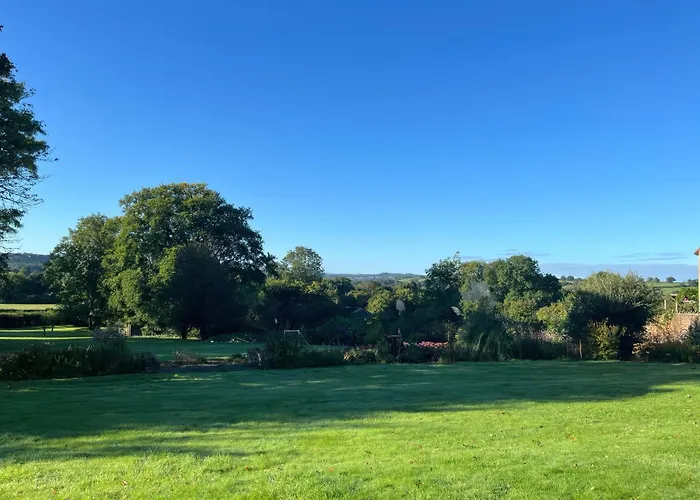 Humphreston House Holiday home