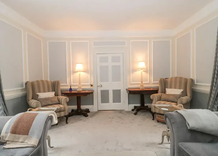 別荘 Humphreston House *